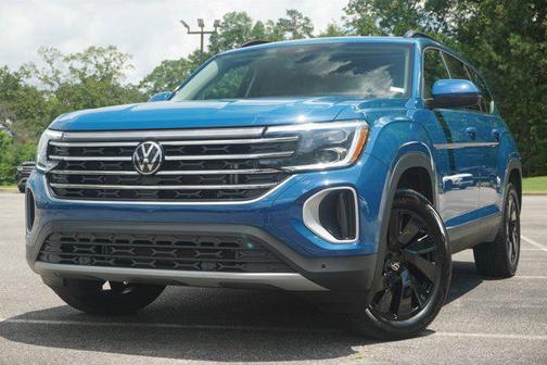 2025 Volkswagen Atlas 2.0T SE w/Technology