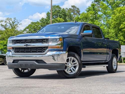 Deep Ocean Blue Metallic 2017 Chevrolet Silverado 1500 1LT