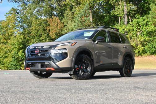 2025 Nissan Rogue Rock Creek