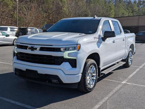 Summit White 2022 Chevrolet Silverado 1500 RST