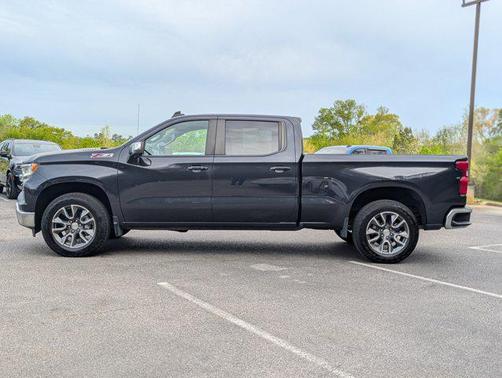 Dark Ash Metallic 2023 Chevrolet Silverado 1500 LT