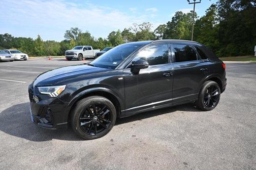 2022 Audi Q3 45 S line Premium Plus