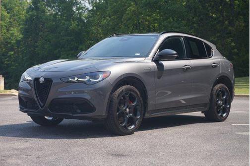 2024 Alfa Romeo Stelvio Veloce AWD