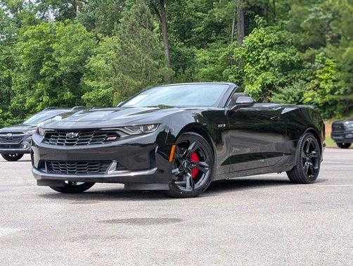 Black 2022 Chevrolet Camaro RWD Convertible LT1