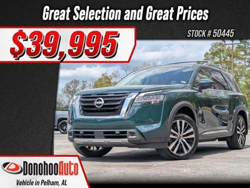 Obsidian Green Pearl 2024 Nissan Pathfinder Platinum FWD