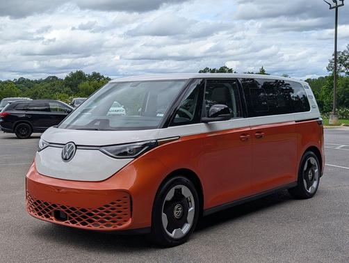 Energetic Orange 2025 Volkswagen ID. Buzz Pro S Plus