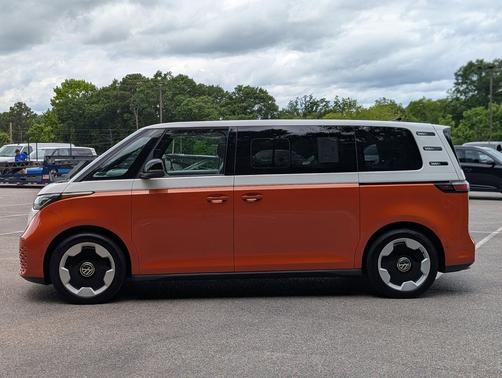 Energetic Orange 2025 Volkswagen ID. Buzz Pro S Plus