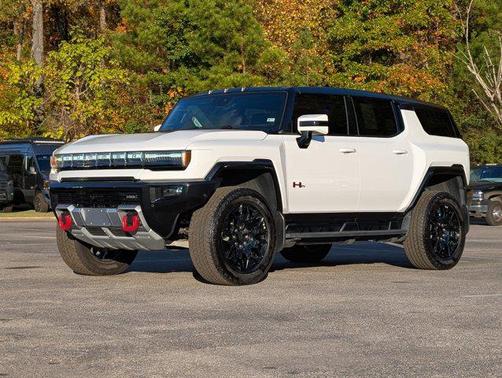 2024 GMC HUMMER EV SUV 2X
