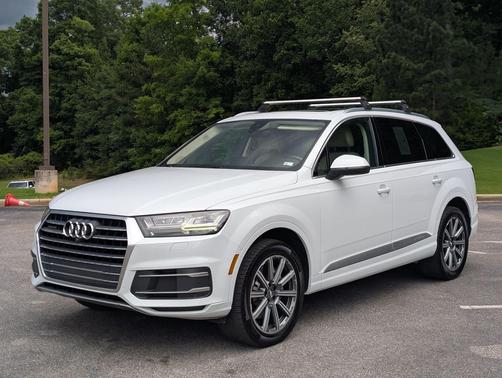 Glacier White Metallic 2019 Audi Q7 45 Premium Plus