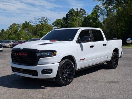 Bright White Clearcoat 2025 RAM 1500 Laramie