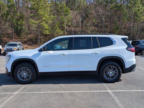 2025 GMC Acadia FWD Elevation