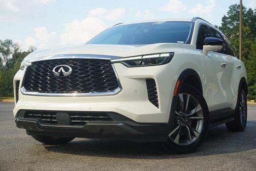 2022 INFINITI QX60 Luxe