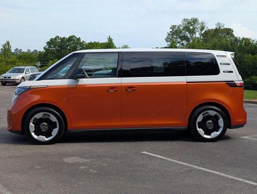 Energetic Orange 2025 Volkswagen ID. Buzz Pro S Plus