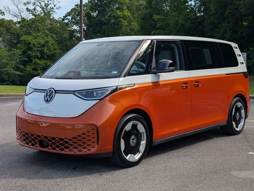 Energetic Orange 2025 Volkswagen ID. Buzz Pro S Plus