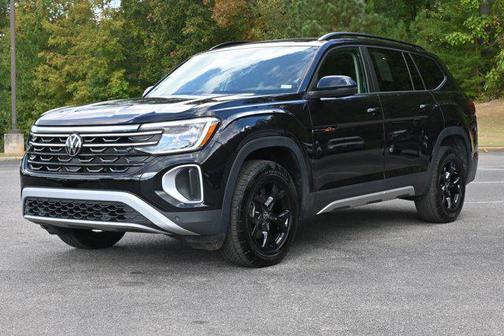 2024 Volkswagen Atlas 2.0T SE w/Technology 4MOTION