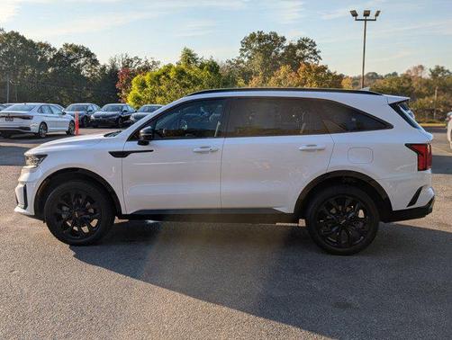 2022 Kia Sorento SX