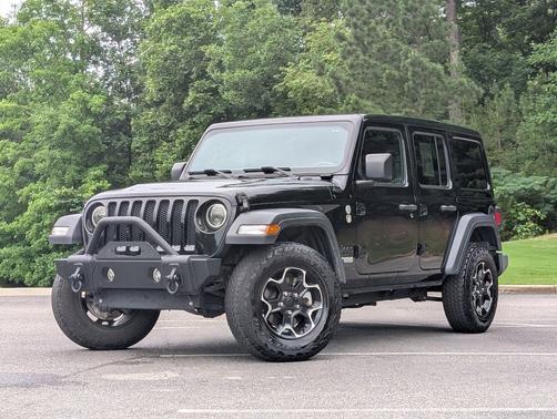 Black Clearcoat 2021 Jeep Wrangler Unlimited Sport