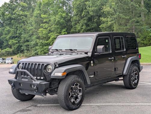 Black Clearcoat 2021 Jeep Wrangler Unlimited Sport