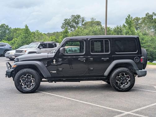 Black Clearcoat 2021 Jeep Wrangler Unlimited Sport