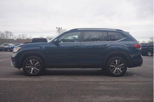 2023 Volkswagen Atlas 2.0T SE