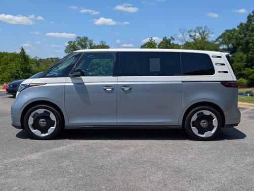 Metro Silver Metallic 2025 Volkswagen ID. Buzz Pro S Plus