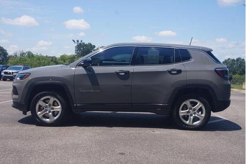 2023 Jeep Compass Sport