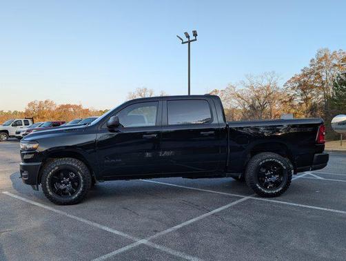 2025 RAM 1500 Warlock Crew Cab 4x4 5'7' Box
