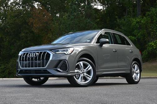 2024 Audi Q3 Premium 45 TFSI S line quattro Tiptronic