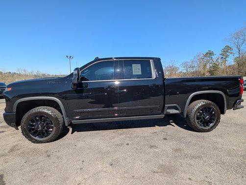2025 Chevrolet Silverado 2500 High Country