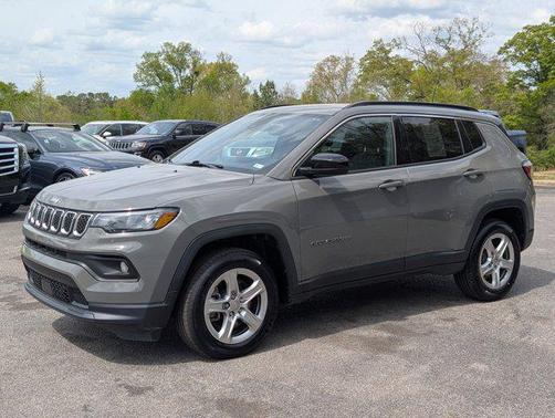 Sting-Gray Clearcoat 2023 Jeep Compass Latitude