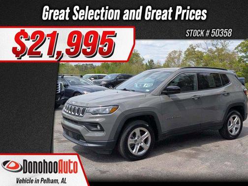 Sting-Gray Clearcoat 2023 Jeep Compass Latitude