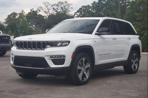 Bright White Clearcoat 2023 Jeep Grand Cherokee 4xe Base
