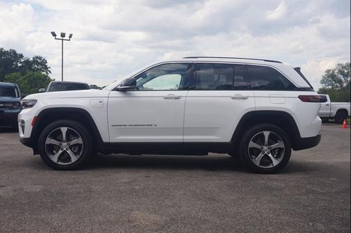 Bright White Clearcoat 2023 Jeep Grand Cherokee 4xe Base