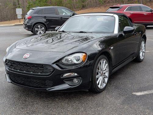 2017 FIAT 124 Spider Base