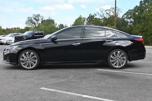 2024 Nissan Altima 2.5 SL