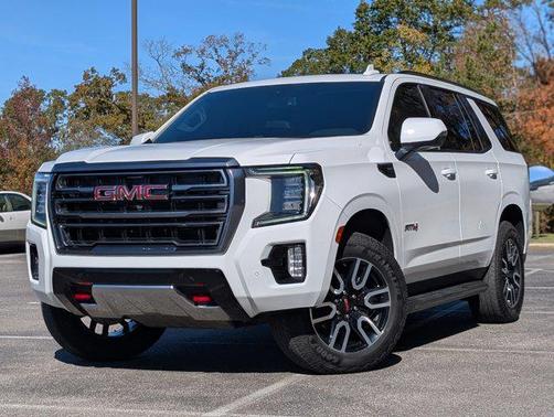 2023 GMC Yukon 4WD AT4