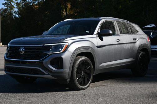 2025 Volkswagen Atlas Cross Sport 2.0T SE w/Technology