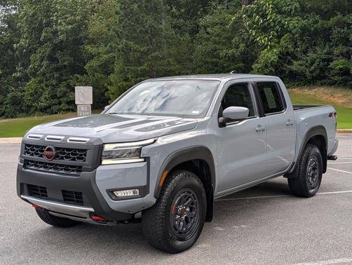 Boulder Gray Pearl 2025 Nissan Frontier PRO-4X