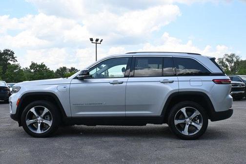 2023 Jeep Grand Cherokee 4xe Base