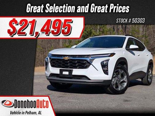 Summit White 2025 Chevrolet Trax LT