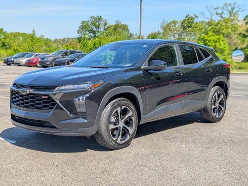 Mosaic Black Metallic 2024 Chevrolet Trax FWD 1RS