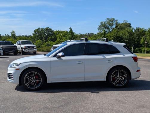Ibis White 2019 Audi SQ5 3.0T Premium Plus