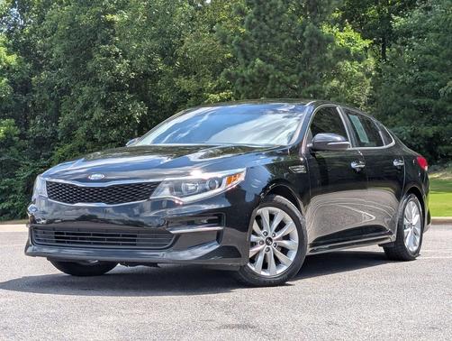 Ebony Black 2018 Kia Optima LX