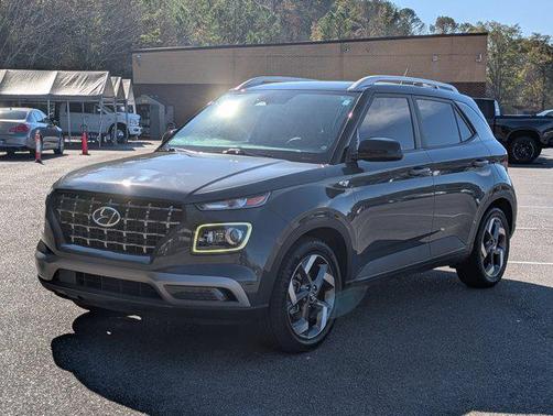 2024 Hyundai VENUE Limited