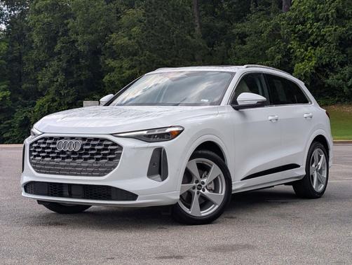 Glacier White Metallic 2025 Audi Q5 Prestige TFSI quattro S tronic