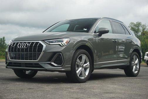 2022 Audi Q3 45 S line Premium Plus