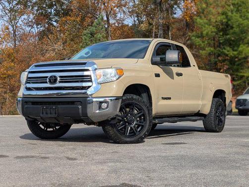 2017 Toyota Tundra SR5
