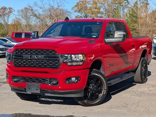 2024 RAM 2500 Big Horn Crew Cab 4x4 6'4' Box