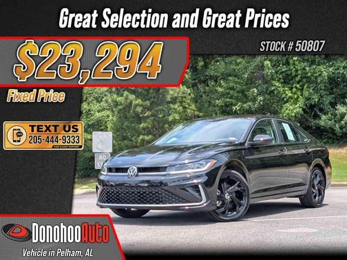 Deep Black Pearl 2025 Volkswagen Jetta 1.5T SE