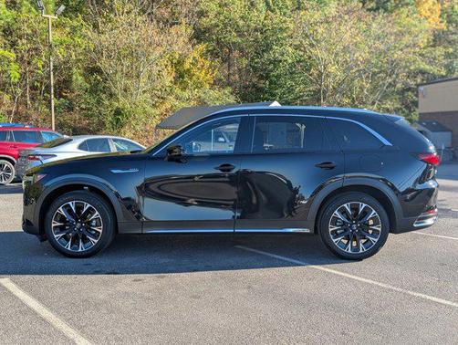 2025 Mazda CX-90 PHEV Premium Plus